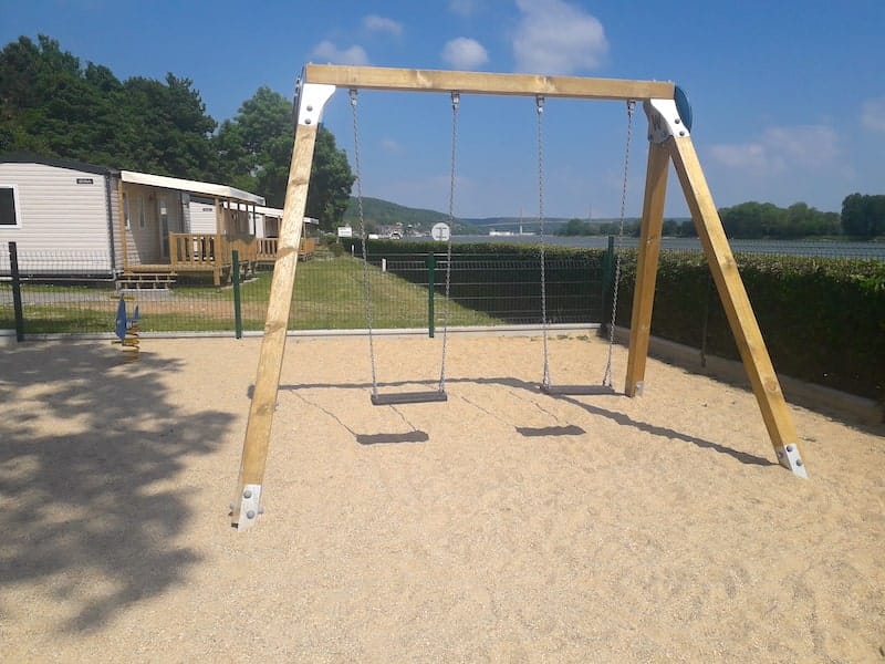 camping avec aire de jeux aux normes en haute Normandie