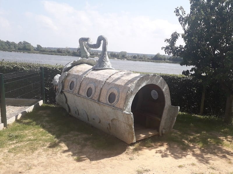 camping normandie avec aire de jeux pour les enfants et les adultes